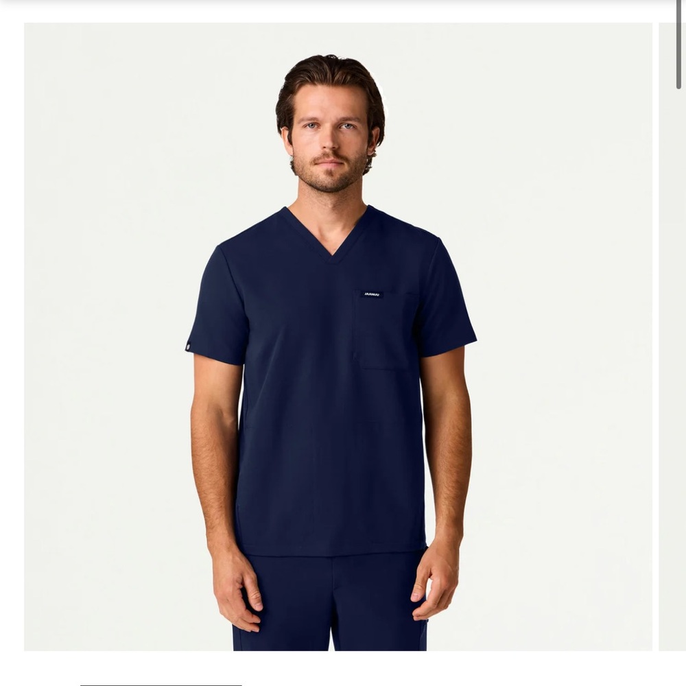 Jaanuu Bron 3-Pocket Scrub Top in Navy Blue